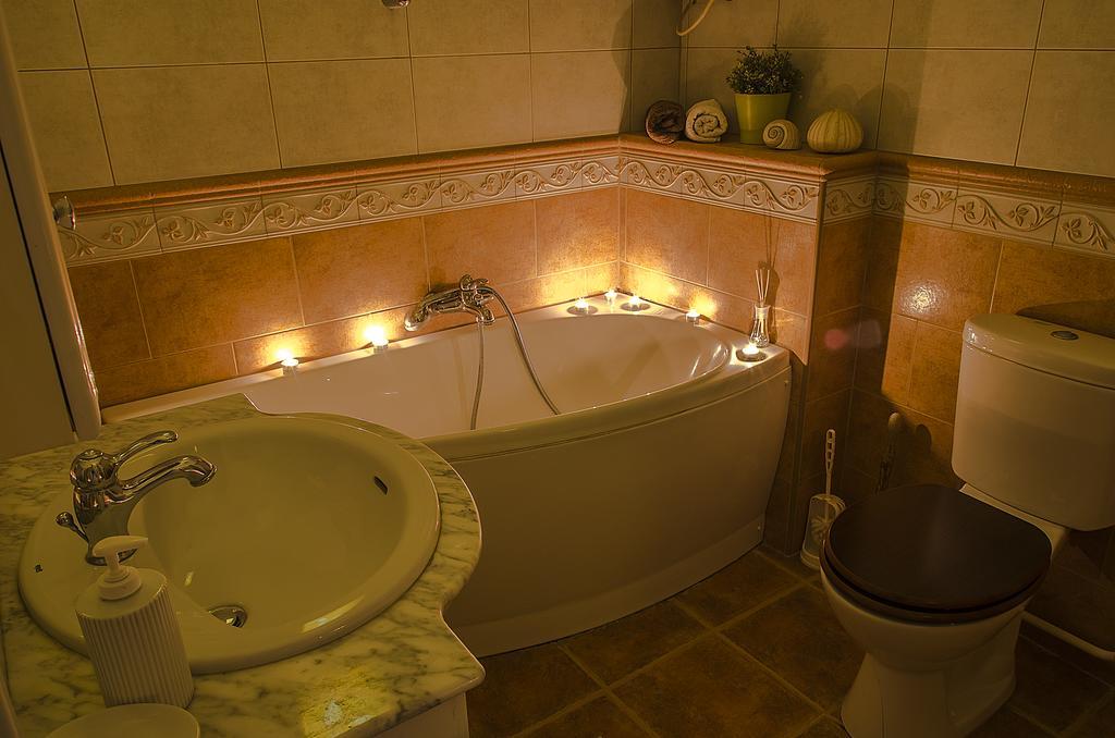 Danube Pest-Side Apartment Budapest Bagian luar foto