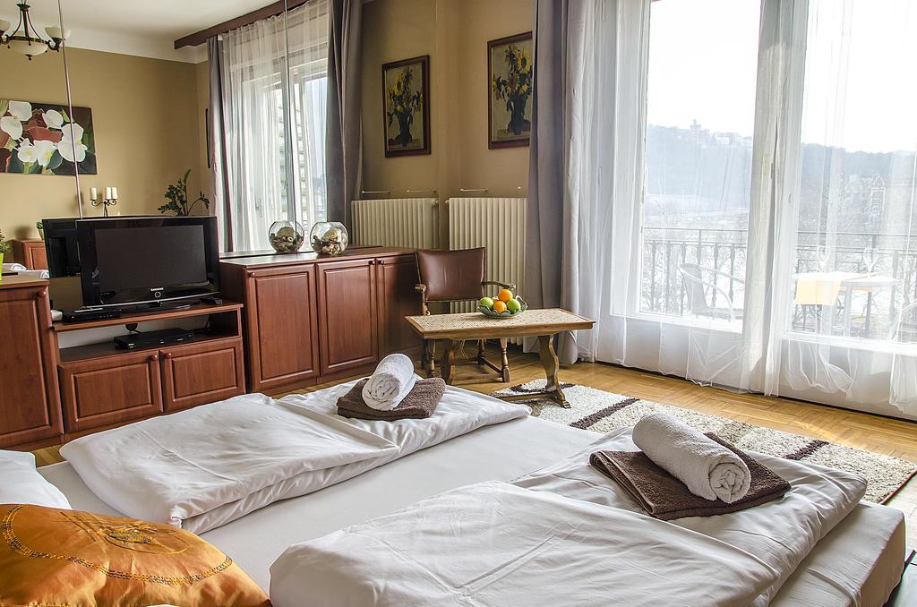 Danube Pest-Side Apartment Budapest Bagian luar foto